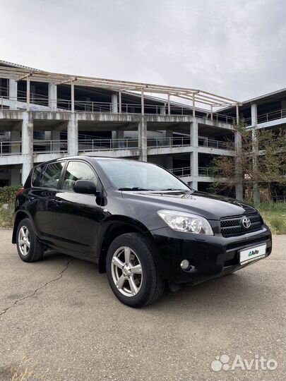 Toyota RAV4 2.0 AT, 2008, 212 400 км