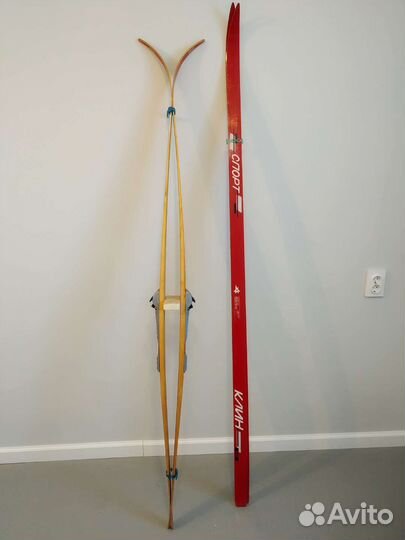 Беговые лыжи деревянные