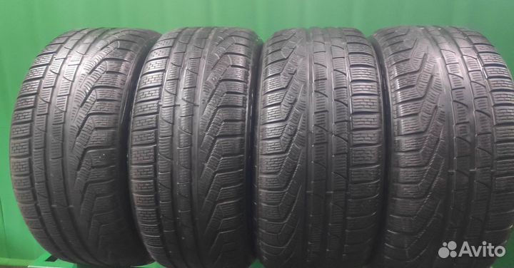 Pirelli Winter Sottozero 240 Serie II 255/45 R19 100V