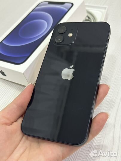 iPhone 12, 64 ГБ