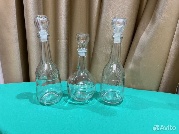 Графины стеклянные с пробкой