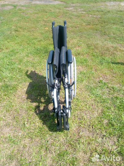 Коляска инвалидная