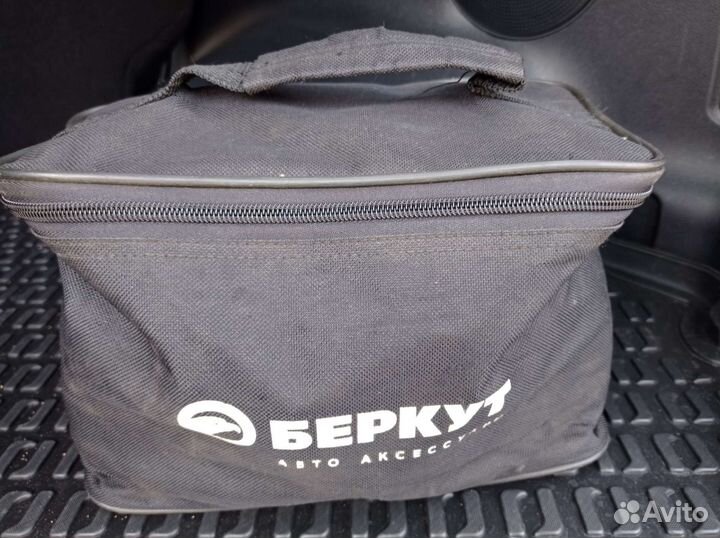 Компрессор автомобильный беркут r15