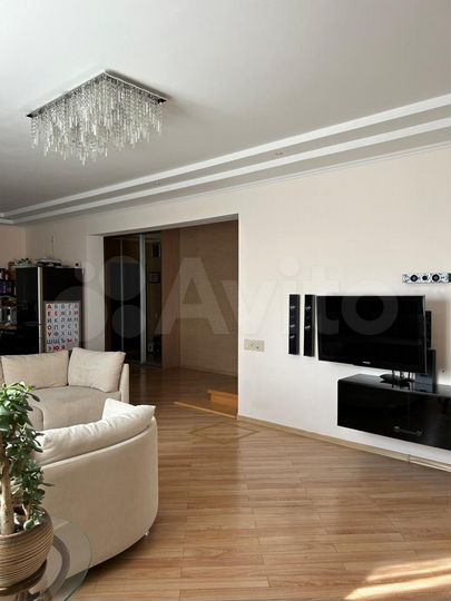 Дом 128 м² на участке 9 сот.