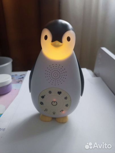 Музыкальный пингвин-колонка-ночник. zuzu