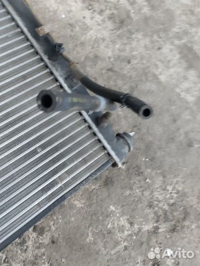 Радиатор Toyota Camry 40