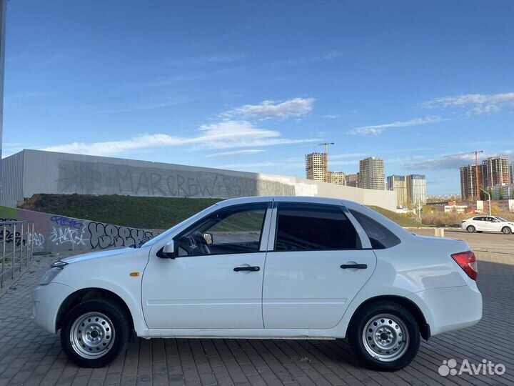 LADA Granta 1.6 МТ, 2013, 123 678 км