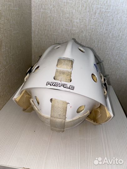 Вратарский хоккейный шлем bauer 961