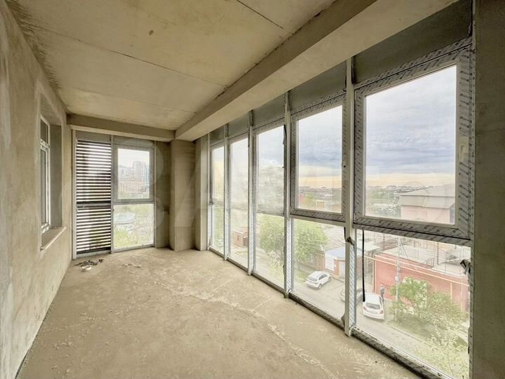 3-к. квартира, 160 м², 4/9 эт.