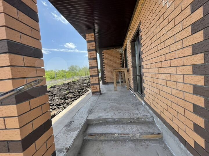 Дом 115 м² на участке 5 сот.