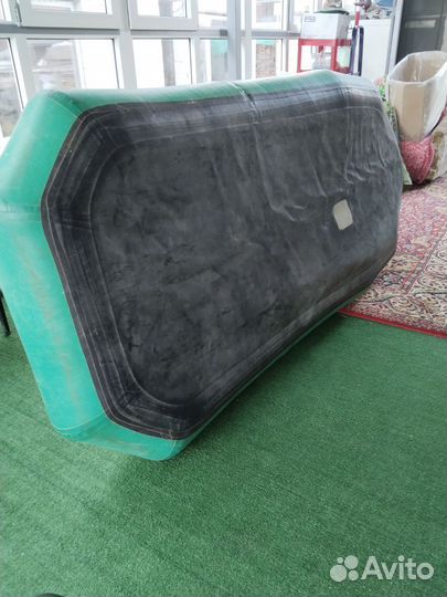 Резиновая лодка