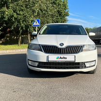 Skoda Rapid 1.6 AT, 2017, 180 000 км, с пробегом, цена 899 000 руб.