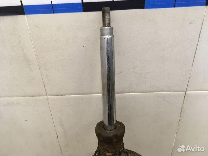 Амортизатор передний Caddy III 2004-2016