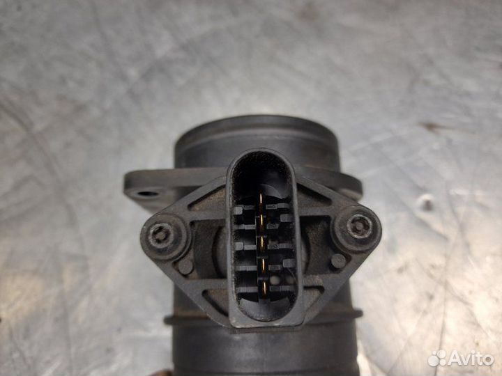 Расходомер воздуха (массметр) Skoda Octavia (A5