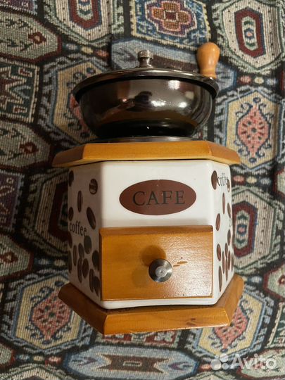 Кофемолка ручная