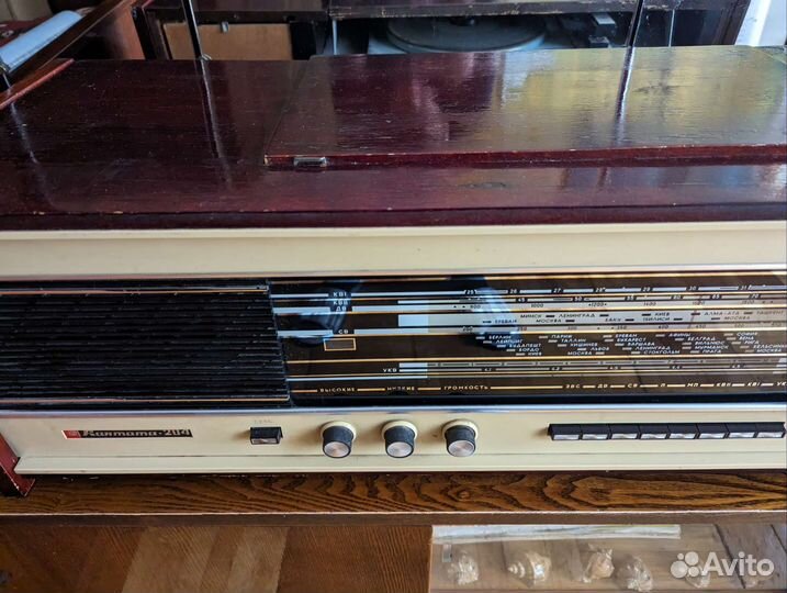 Радиола кантата 204