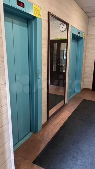 9-к. квартира, 55 м², 9/17 эт.