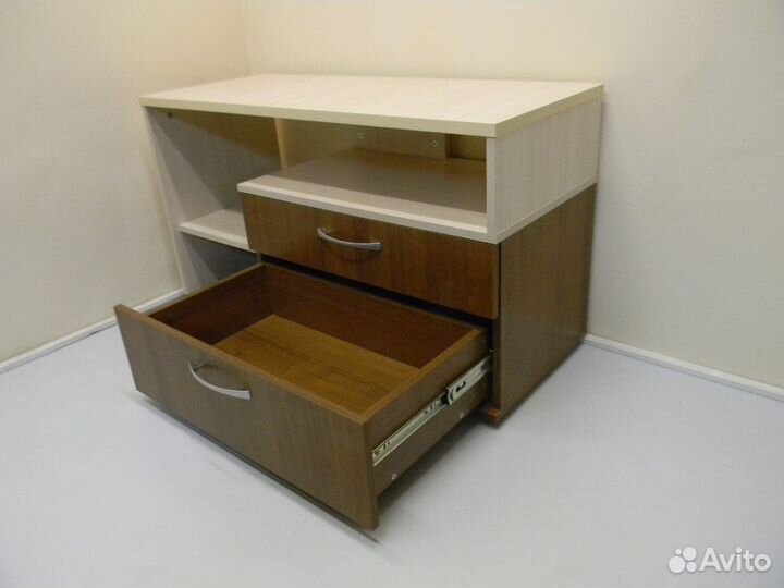 Тумба под телевизор