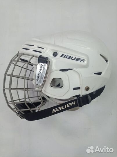 Шлем хоккейный