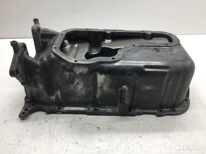 Поддон Mitsubishi Pajero V25W 6G74 1997