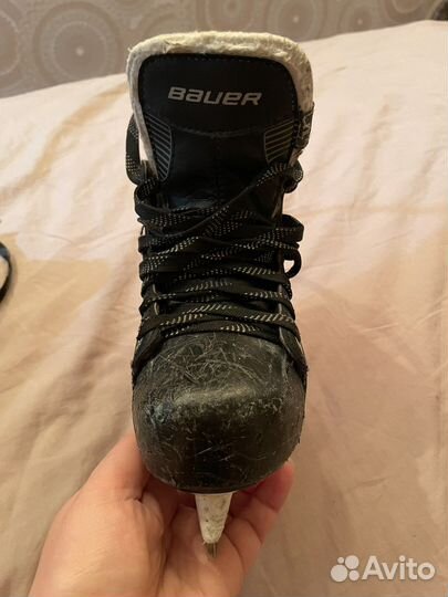 Хоккейные коньки bauer vapor x100