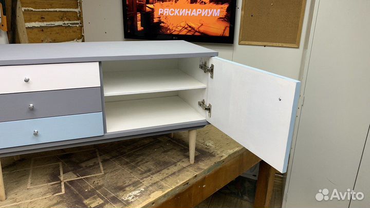 Тумба для гостиной