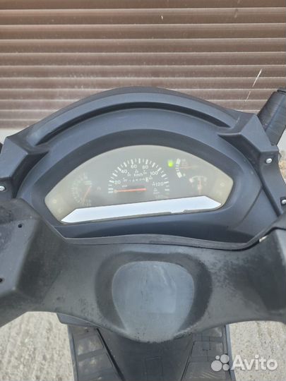 Макси-скутер 150куб