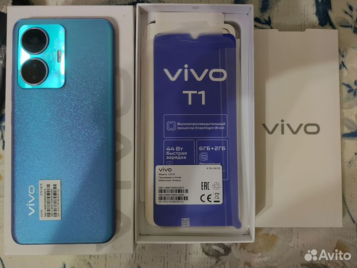 Vivo T1, 8/128 ГБ