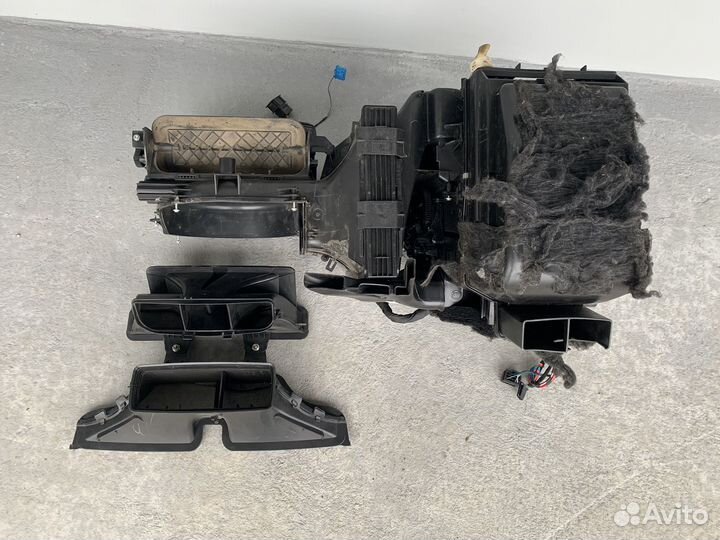 Корпус печки Skoda Rapid 6Q1819303B