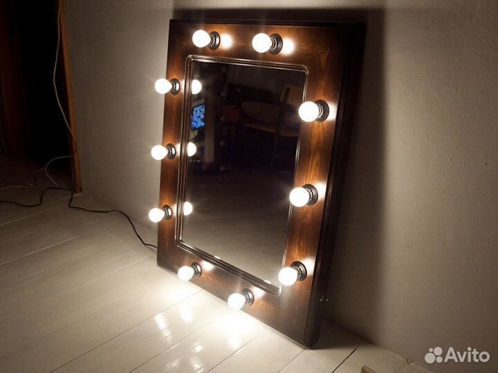Зеркало с подсветкой