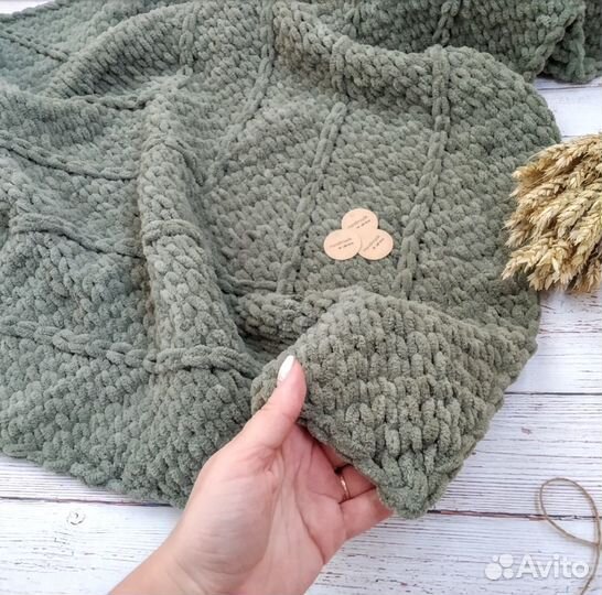 Шаль, шарф-бактус