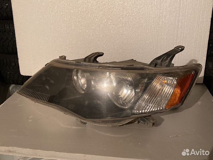 Фара левая на Mitsubishi outlander XL ксенон