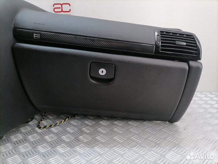 Торпедо (панель передняя) для Peugeot-Citroen 407