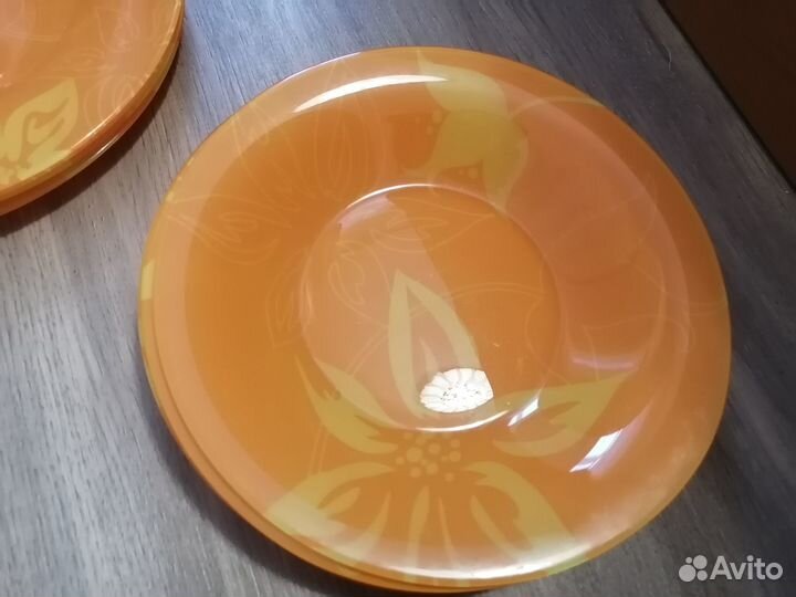 Сервиз, чашки, тарелки