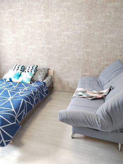 1-к. квартира, 42 м², 3/15 эт.