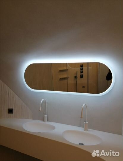 Зеркало с подсветкой парящее