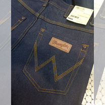 Джинсы Wrangler