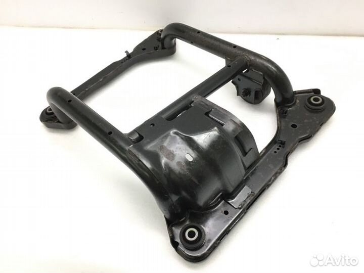 Балка подвески передняя Land Rover Range Rover