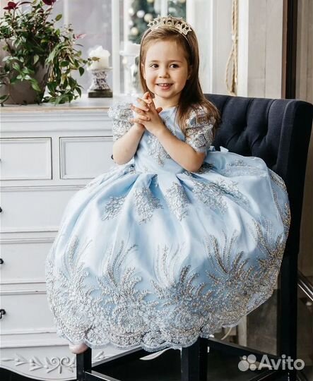 Вечернее платьедля девочки 104р