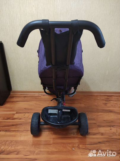 Трехколесный велосипед