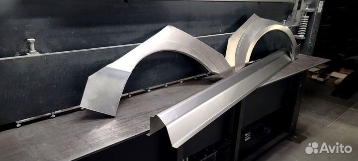 Пороги кузовные Land Rover