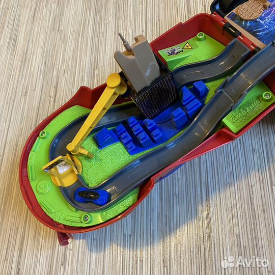 Гоночный-трек машина Человек Паук