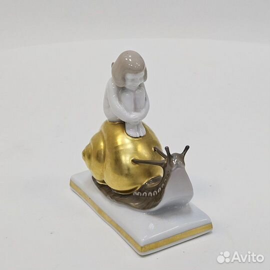 Статуэтка Девочка на улитке 1929г Розенталь 