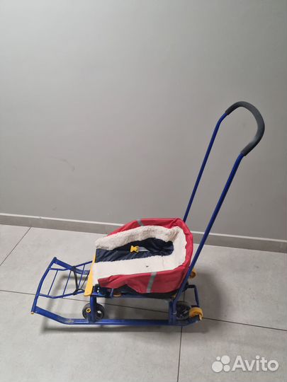 Детские санки на колесах