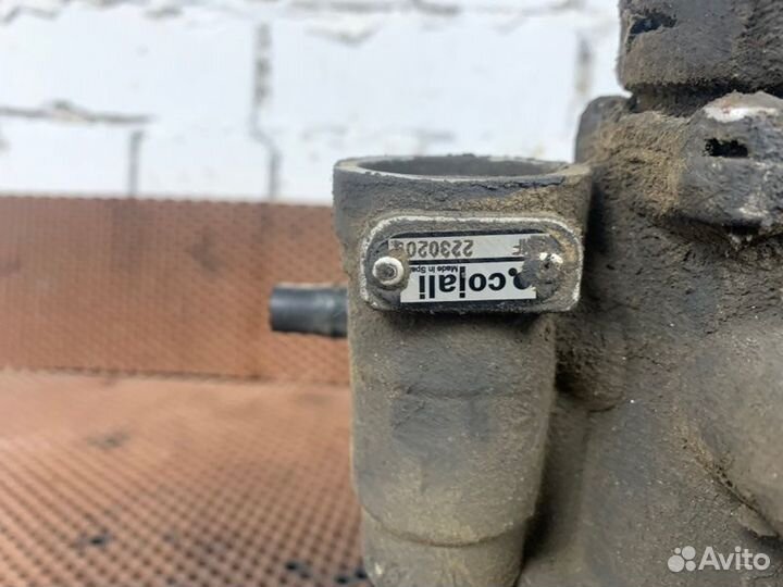 Кран управления тормозами прицепа Renault Magnum