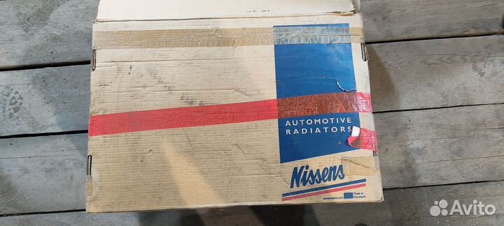 Радиатор охлаждения BMW