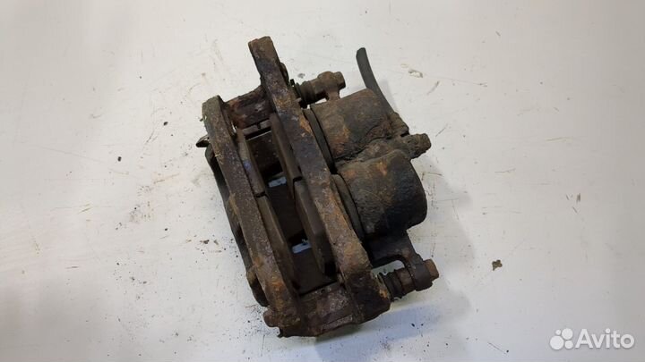 Суппорт правый передний Subaru Tribeca (B9)