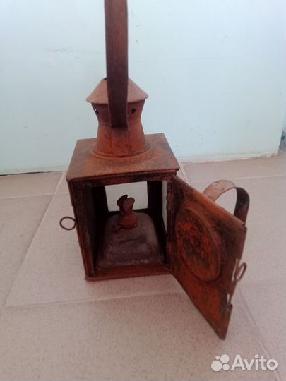 Железнодорожный фонарь