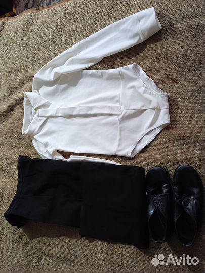 Рубашка, брюки, туфли для бальных танцев