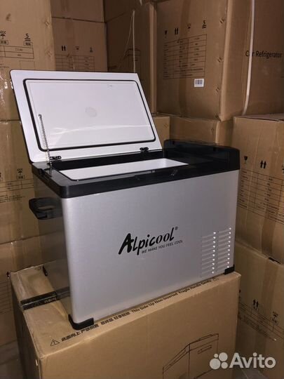 Компрессорный автохолодильник Alpicool C40